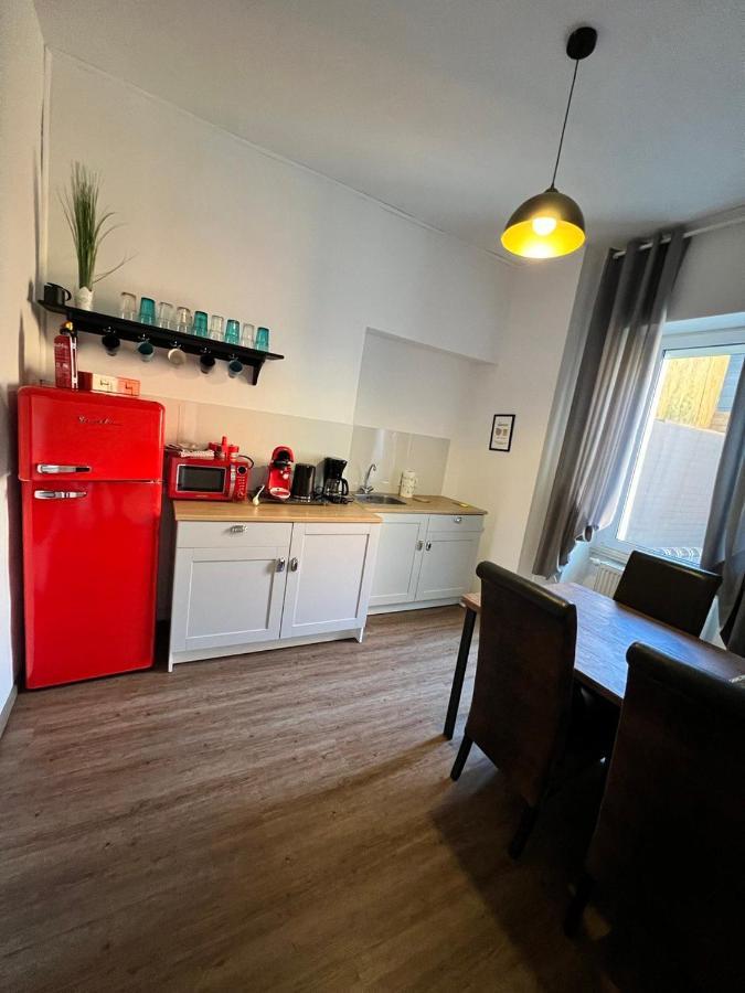 O&W Ferienhaus Mit Pool Naehe Nuerburgring, Adenau Luaran gambar